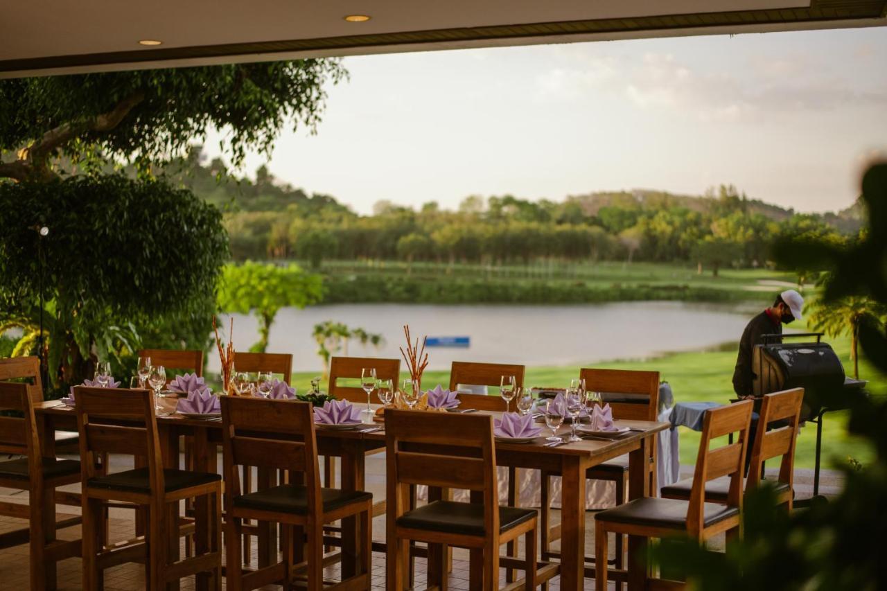 Blue Canyon Country Club Mai Khao Eksteriør billede